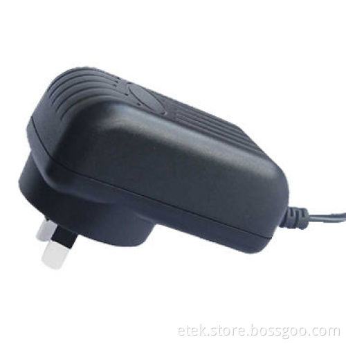 12W Switching Power Adapter with 0.25A Input Current, Sized 70 x 41 x 28mm